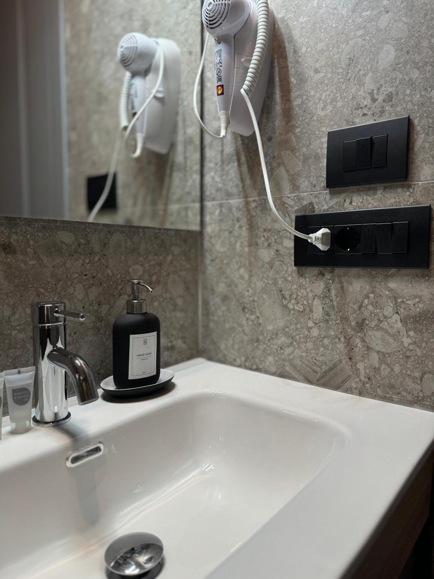 Honeycomb Guesthouse Rome Luaran gambar